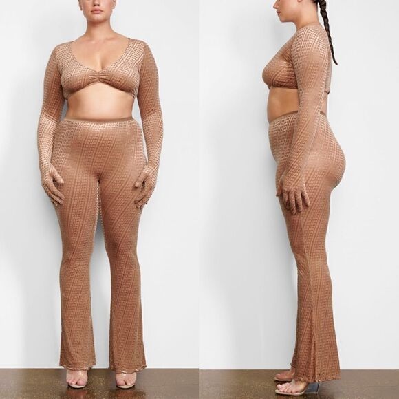 NWT SKIMS Velvet Logo mesh pants in peach - Picture 1 of 6